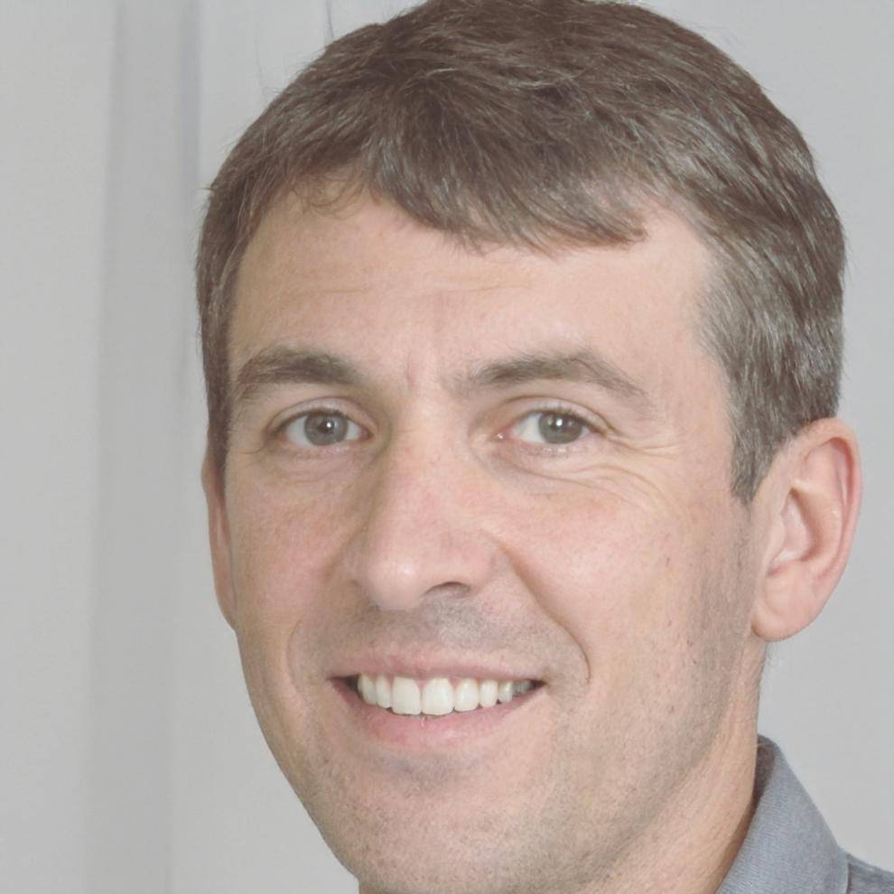 Financial education instructor explaining budgeting concepts